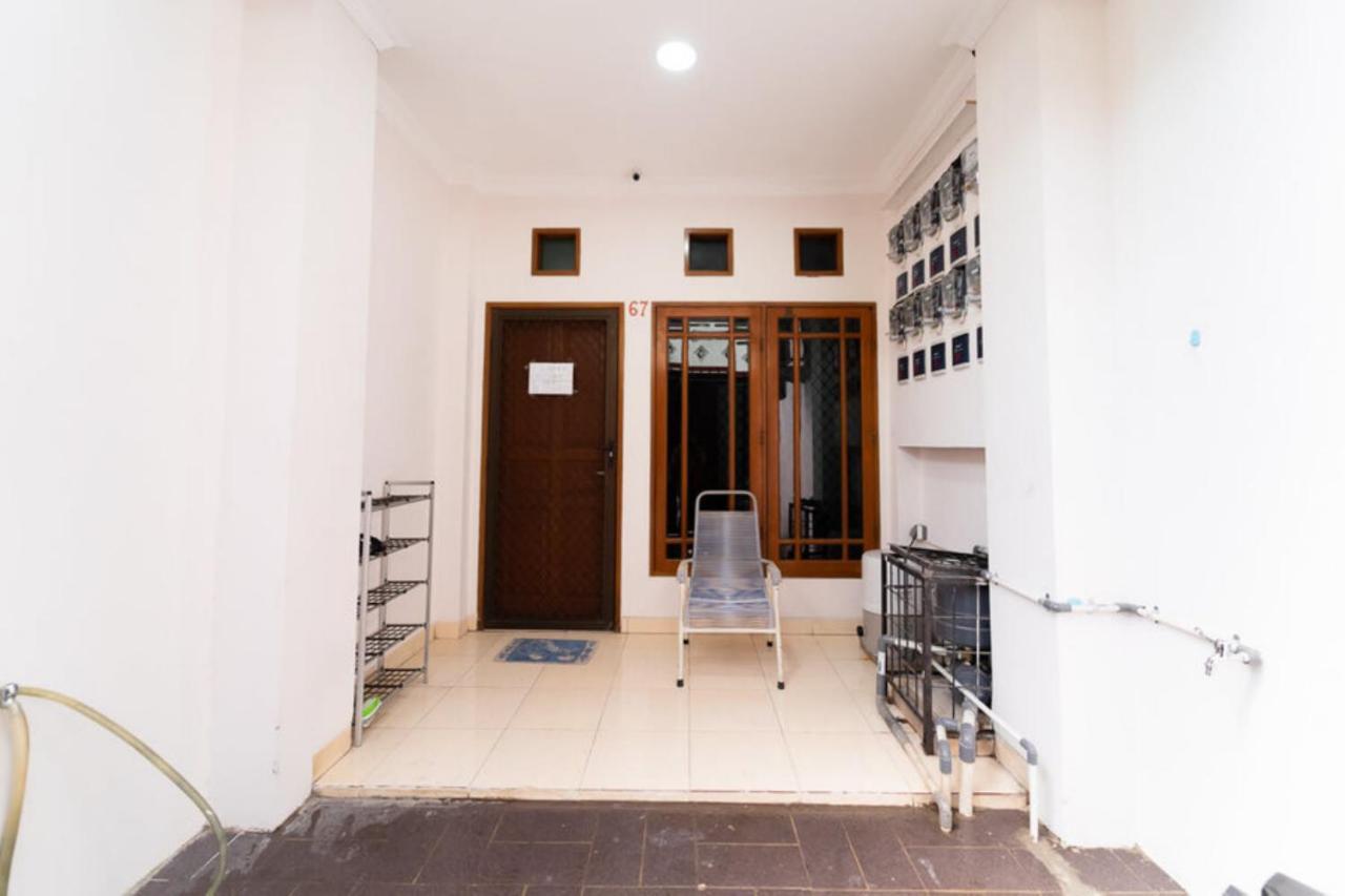 Koolkost Syariah @ Kebon Kacang III Street Джакарта Экстерьер фото